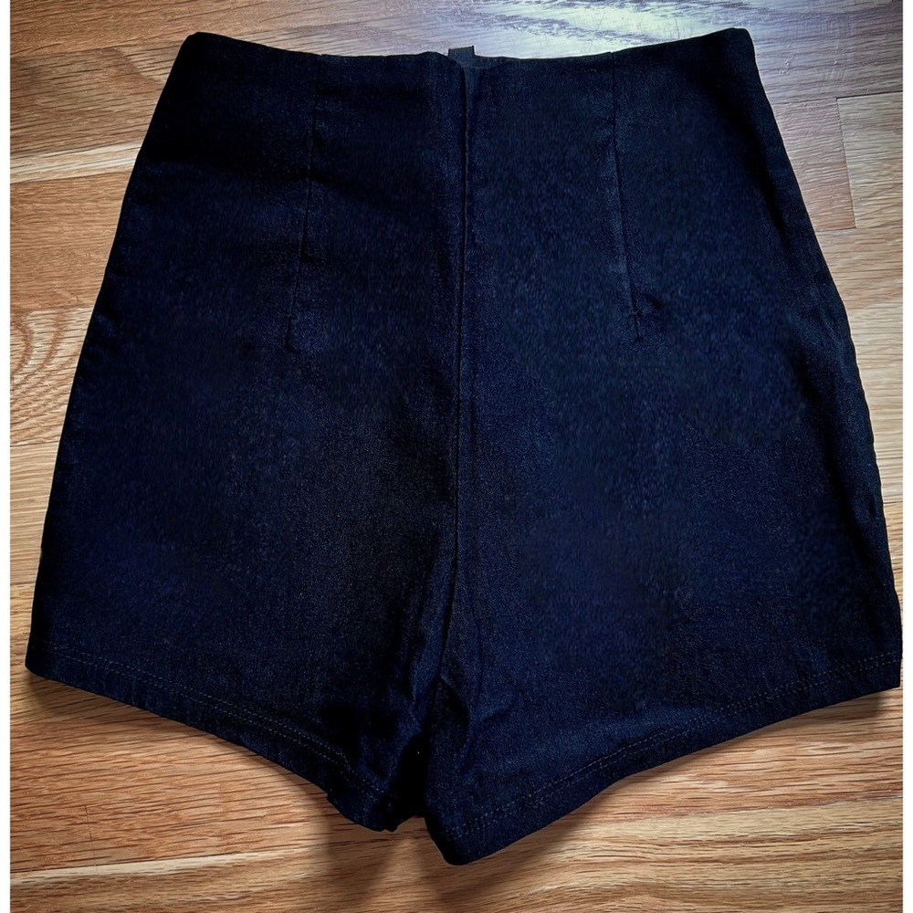 Love Culture- Black High Waisted Shorts with Zipper Back (S)